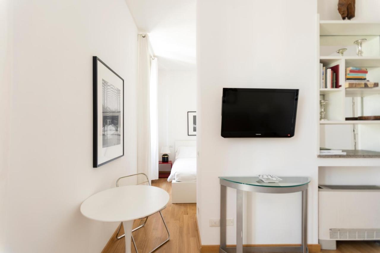 Brera - Fiori Chiari Charme Apartment Milan Exterior photo