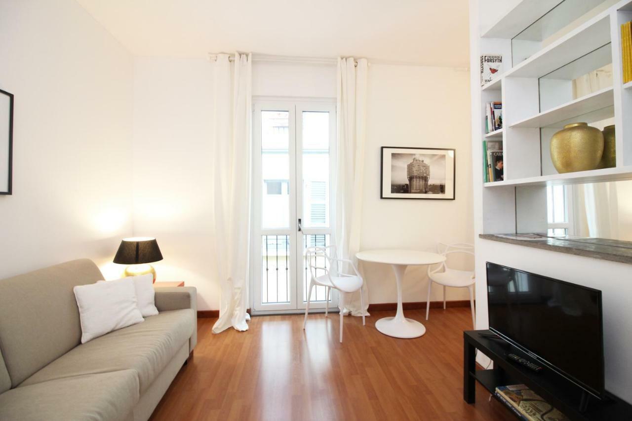 Brera - Fiori Chiari Charme Apartment Milan Exterior photo